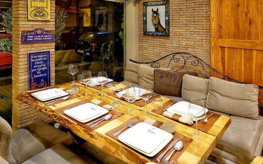 Ambjent Bar-Restorant në shitje, Komuna e Parisit