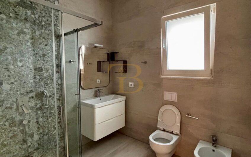 Vilë 2-katëshe me qera, Elysium Residence