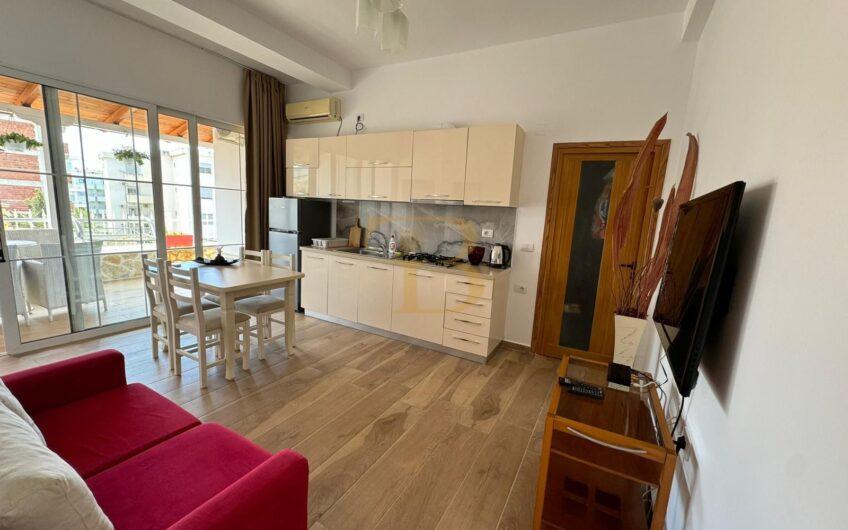 6 apartamente me qera, Sarandë