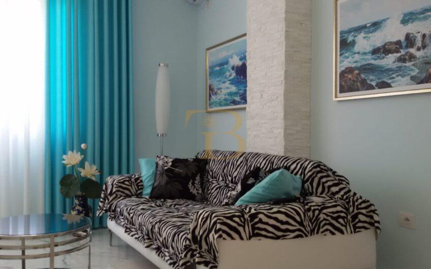 Apartament 1+1/post parkimi me qera, Liqeni i Thatë