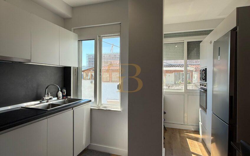 Apartament 1+1 me qera, Komuna e Parisit