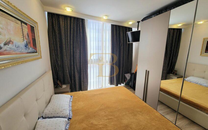 Duplex 2+1+2 me qera, Kristal Center