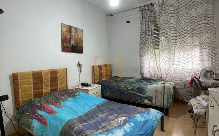Apartament 2+1+2 me qera, Myslym Shyri