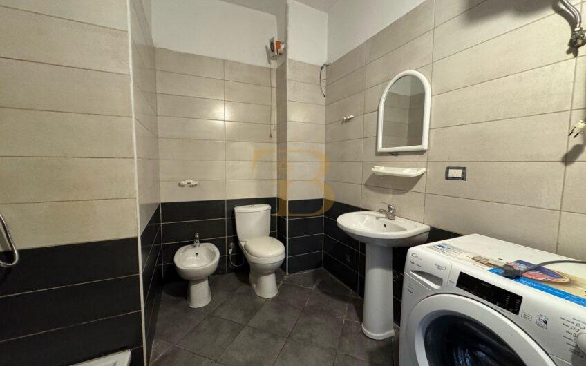 Apartament 1+1 me qera, Astir