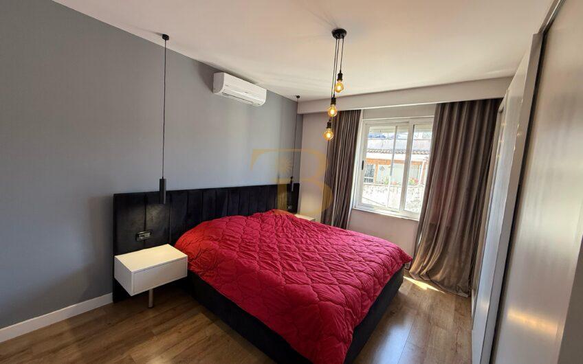 Apartament 1+1 me qera, Komuna e Parisit