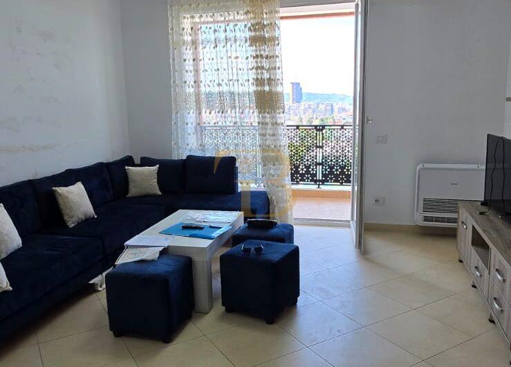 Apartament 3+1+2/2 poste parkimi në shitje, Shkolla e Bashkuar