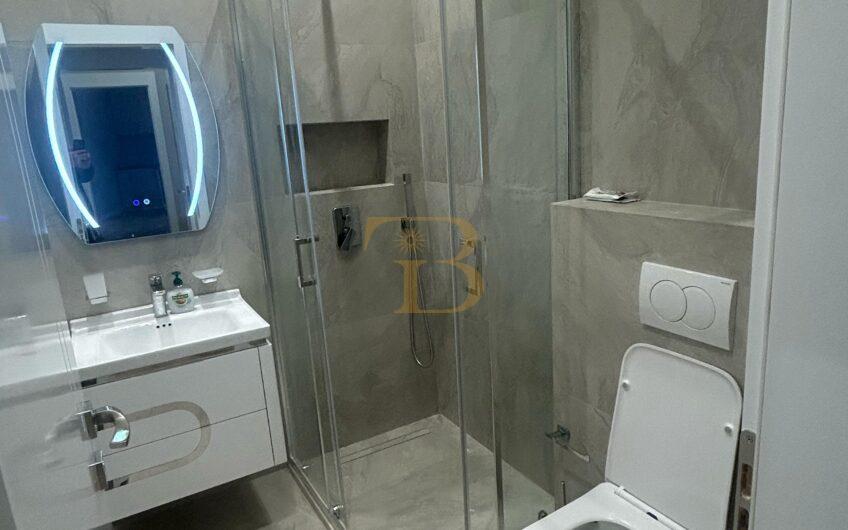 Apartament 2+1+2 me qera, Qendër
