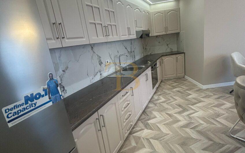 Apartament 2+1+2 me qera, Qendër