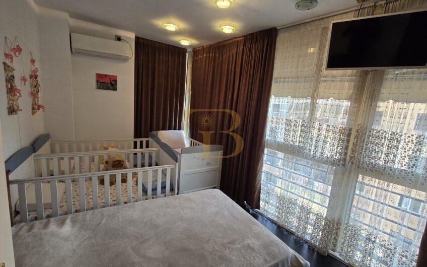 Duplex 2+1+2 me qera, Kristal Center