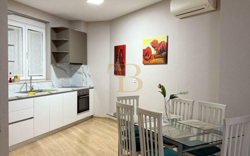 Duplex 3+1+2 me qera, Rezidenca Kodra e Diellit 1