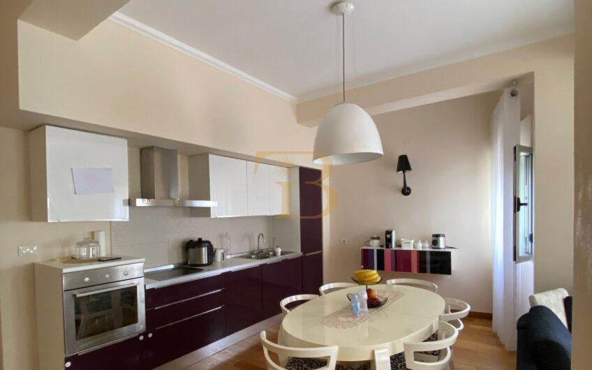Apartament 2+1/post parkimi në shitje, Liqeni i Thatë