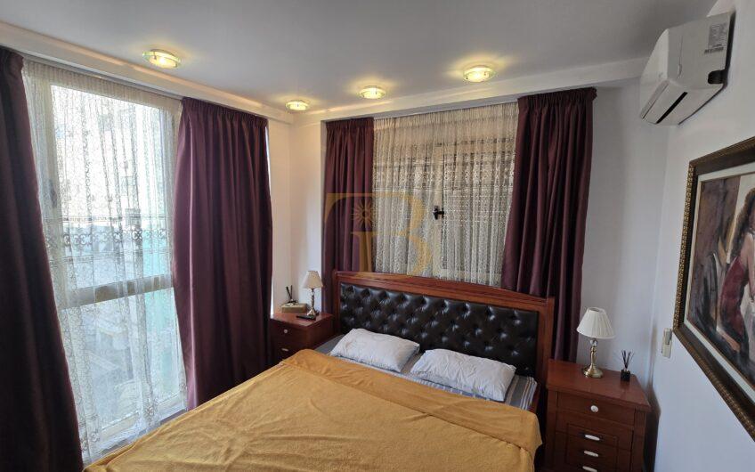 Duplex 2+1+2 me qera, Kristal Center
