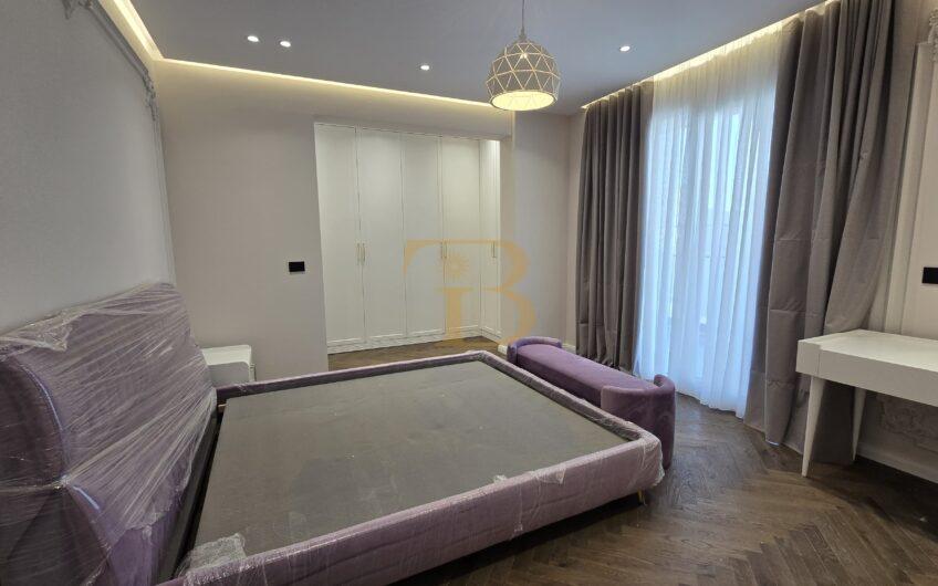 Vilë 2-katëshe në shitje/qera, TEG