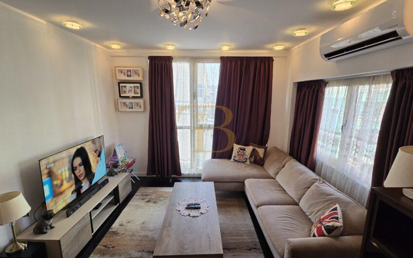Duplex 2+1+2 me qera, Kristal Center