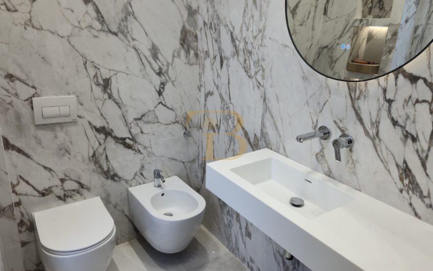 Vilë 2-katëshe në shitje/qera, TEG