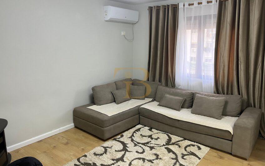 Apartament 1+1 me qera, Ish Parku i Autobuzave