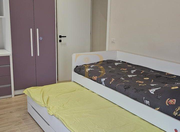 Apartament 3+1+2 në shitje, Liqeni i Thatë