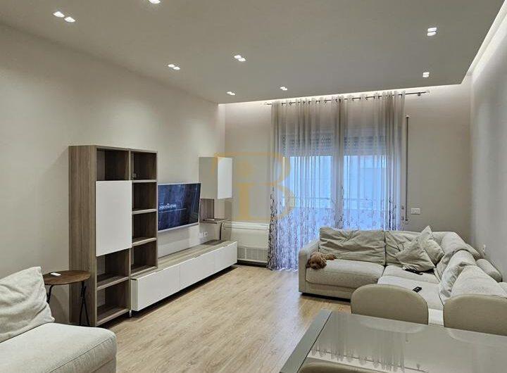 Apartament 3+1+2 në shitje, Liqeni i Thatë