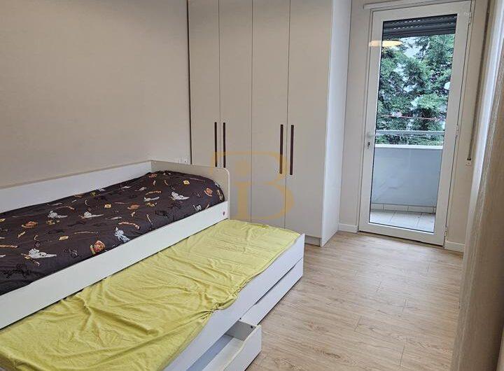 Apartament 3+1+2 në shitje, Liqeni i Thatë