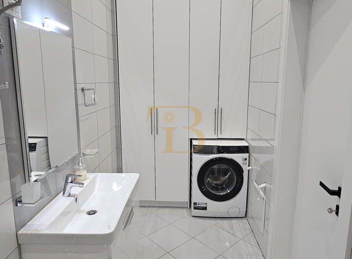 Apartament 3+1+2 në shitje, Liqeni i Thatë