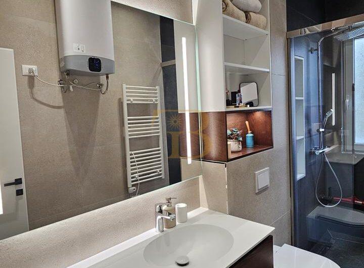 Apartament 3+1+2 në shitje, Liqeni i Thatë