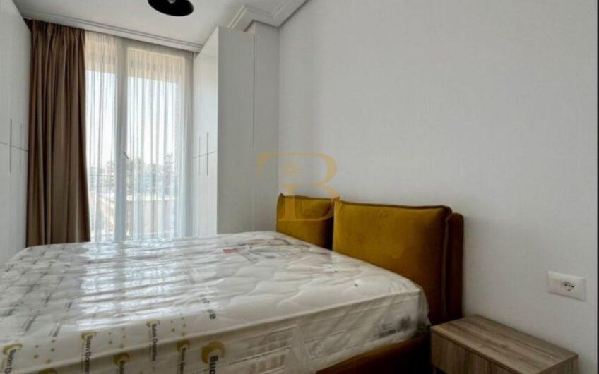 Apartament 2+1/post parkimi me qera, Rruga Riza Cerova