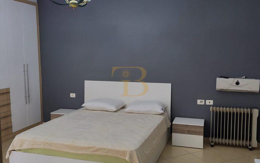 Apartament 2+1+2/post parkimi me qera, Kopshti Botanik