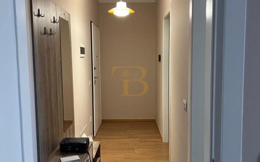 Apartament 1+1 me qera, Rruga e Kavajës