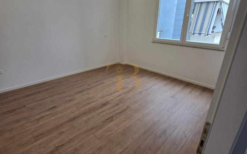Apartament 2+1+2 në shitje, Rruga e Kavajës