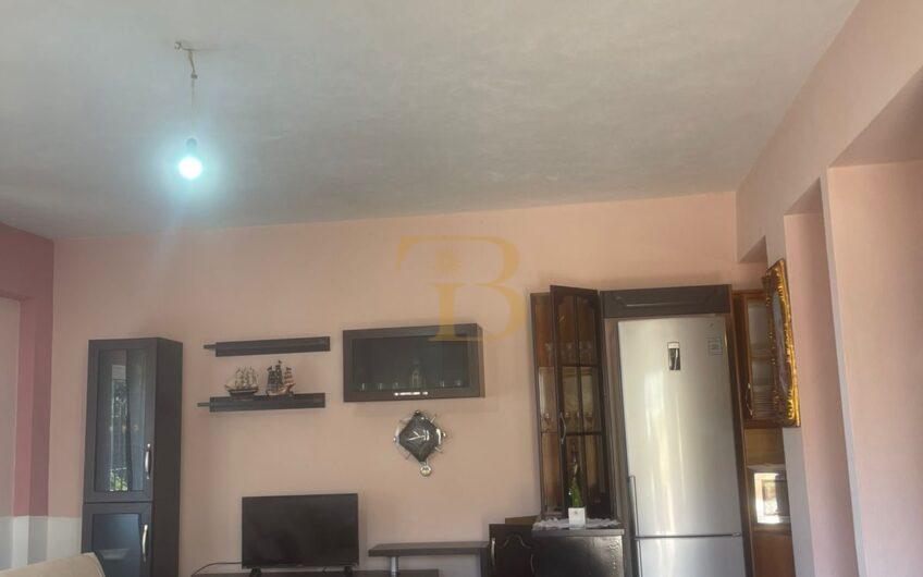Apartament 1+1 me qera, Sarandë