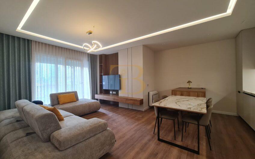 Apartament 1+1/Garazh me qera, Pazari i Ri