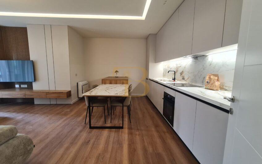 Apartament 1+1/Garazh me qera, Pazari i Ri