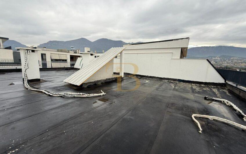 Apartament 3+1+2 në shitje, Shkozë