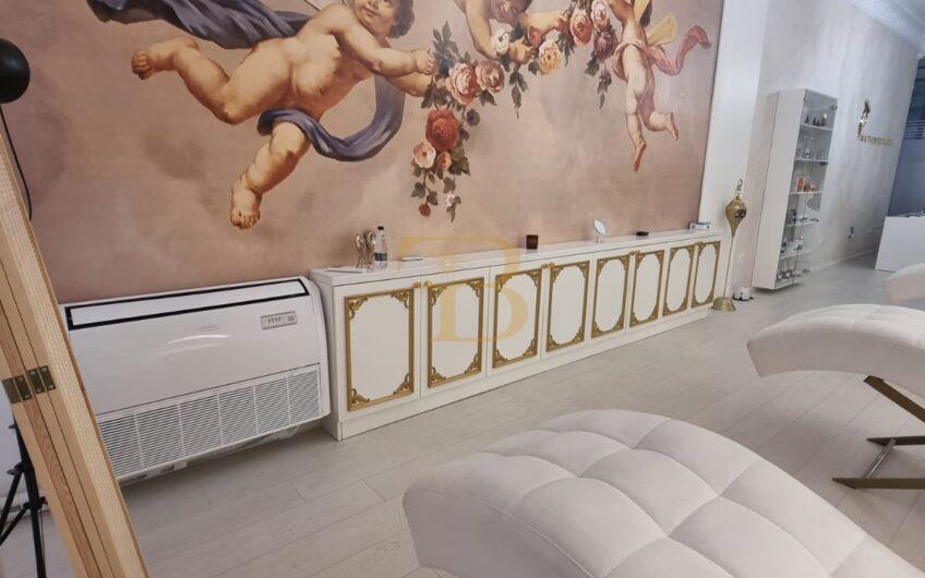 Biznes në shitje (Qendër Estetike) në shitje, Garden Building