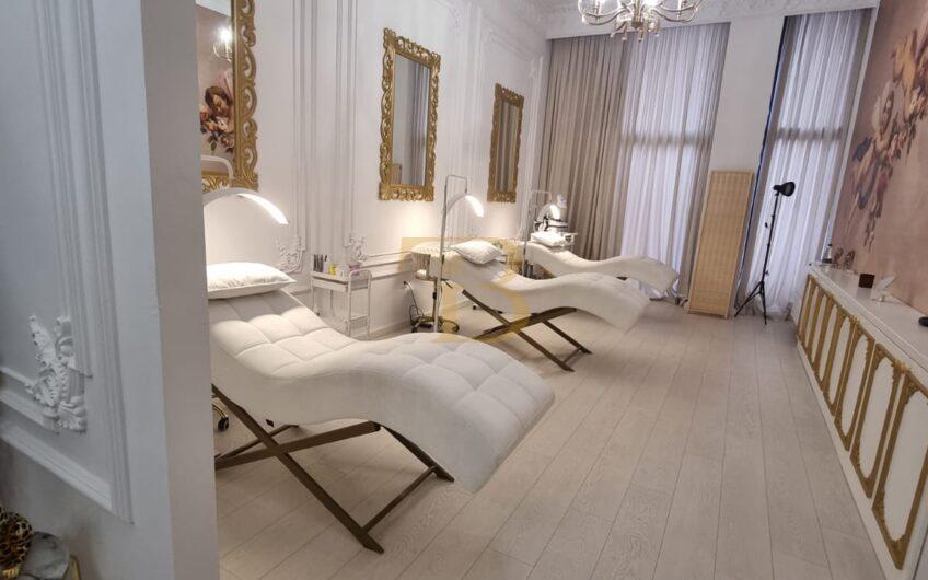 Biznes në shitje (Qendër Estetike) në shitje, Garden Building