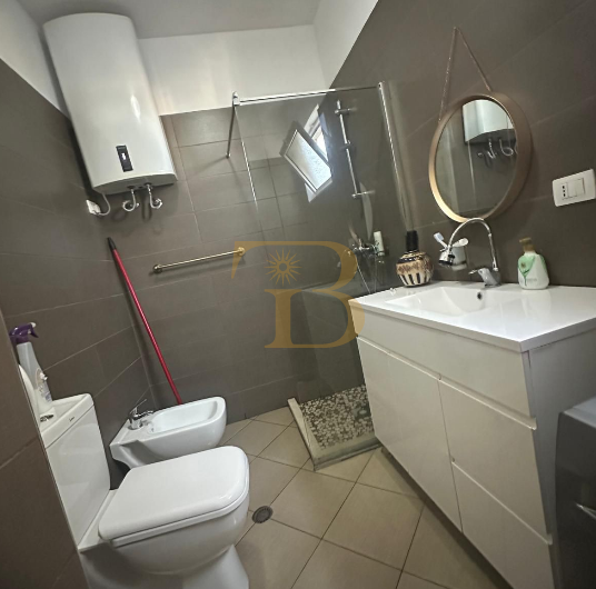 Apartament 1+1 me qera, Liqeni i Thatë