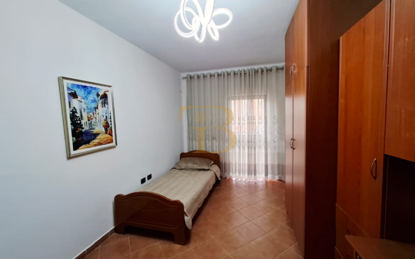 Apartament 2+1 me qera, Rruga Myslym Shyri