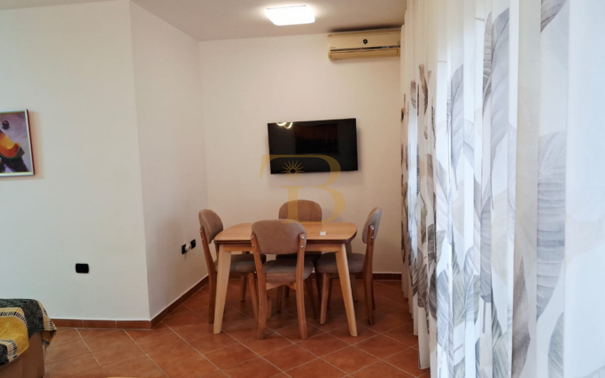 Apartament 2+1 me qera, Rruga Myslym Shyri