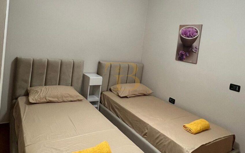 Apartament 2+1 me qera, Gjimnazi Petro Nini