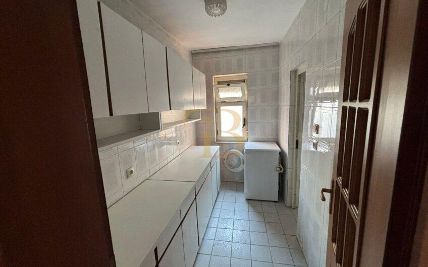 Apartament 2+1 me qera, Myslym Shyri.