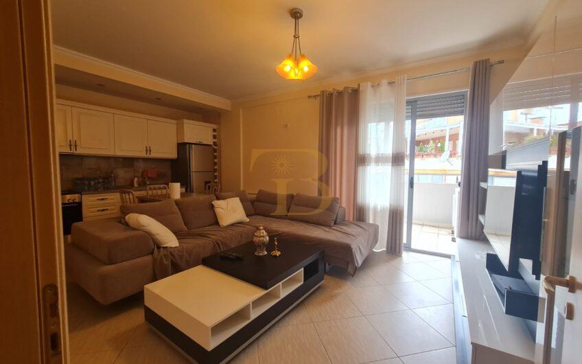 Apartament 1+1 me qera, Liqeni i Thate