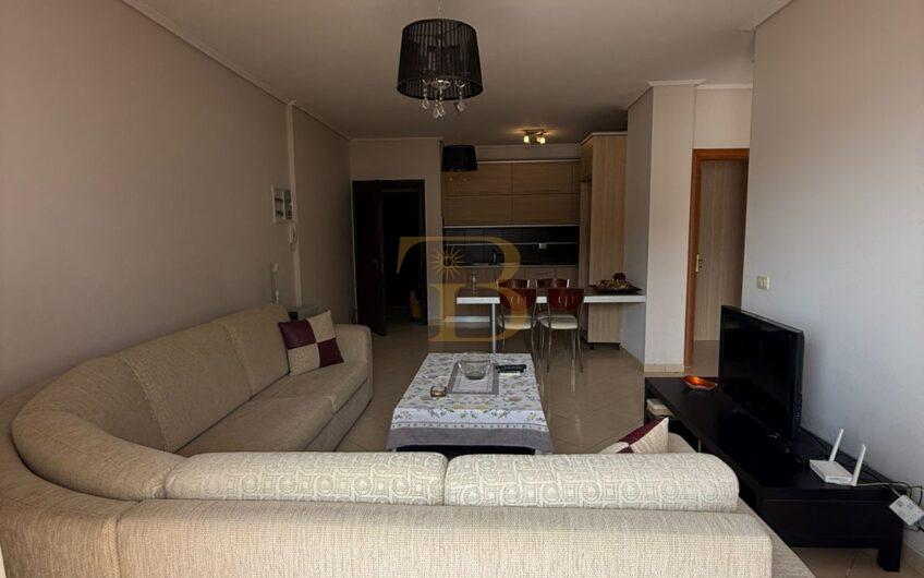 Apartament 2+1 me qera, Sarandë