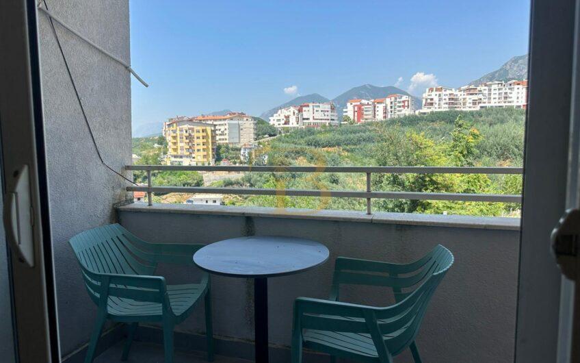 Apartament 2+1 me qera, Fresk
