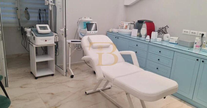 Biznes, Klinikë Dermo-Estetikë me qera, Qendër