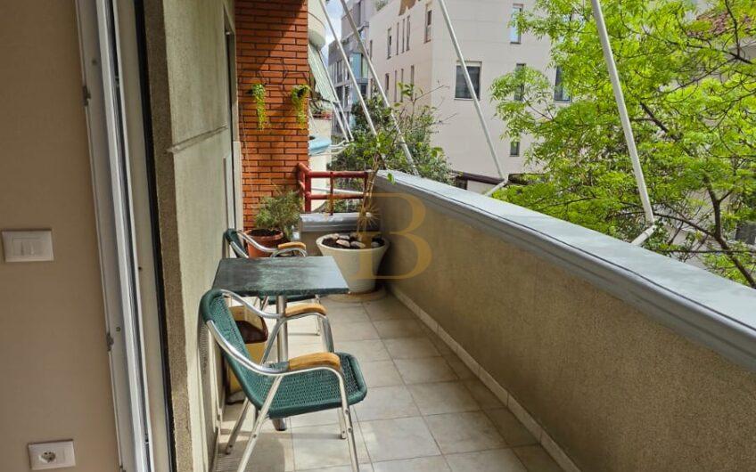 Ambjent zyrash/post parkim me qera, Stadiumi Air Albania