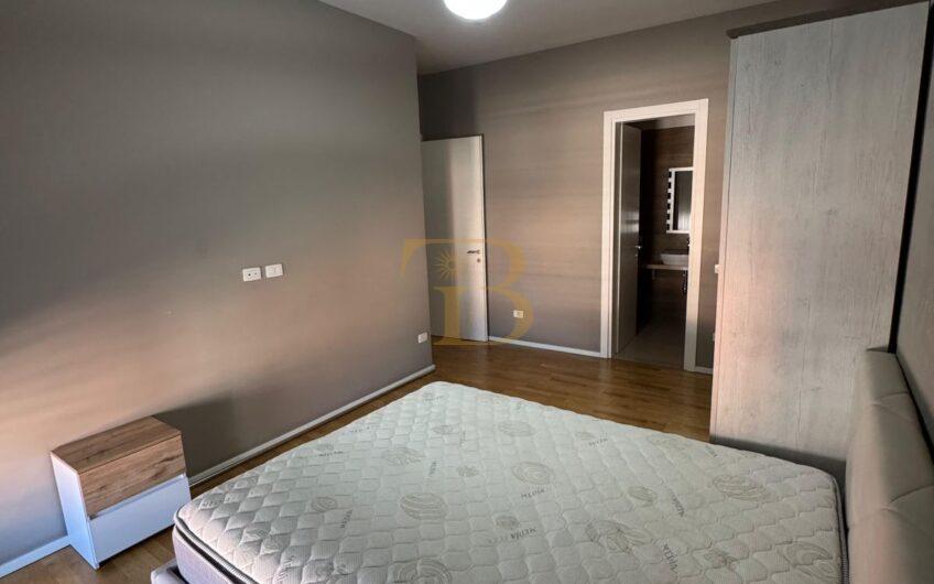Apartament 2+1+2 me qera, Kompleksi Delijorgji