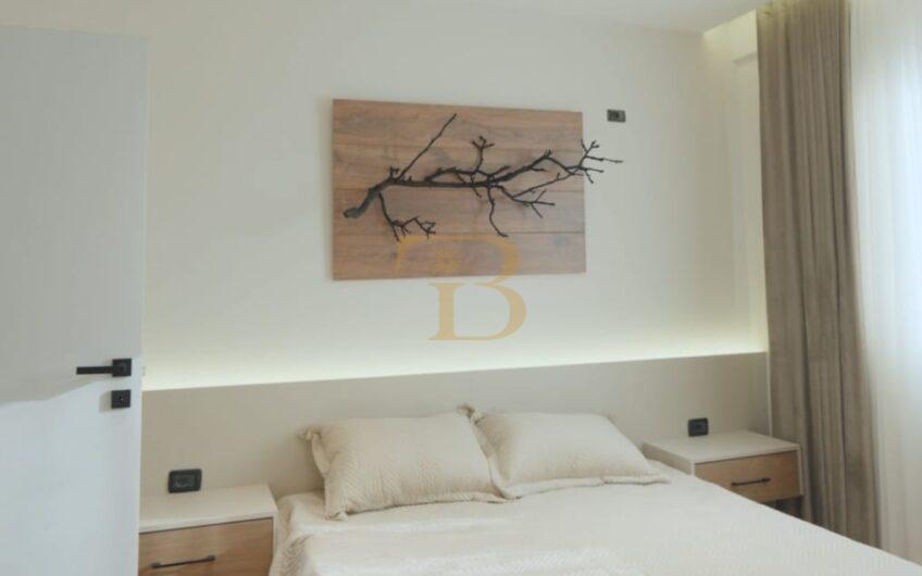 Apartament 2+1+2 në shitje, Pallati me Shigjeta