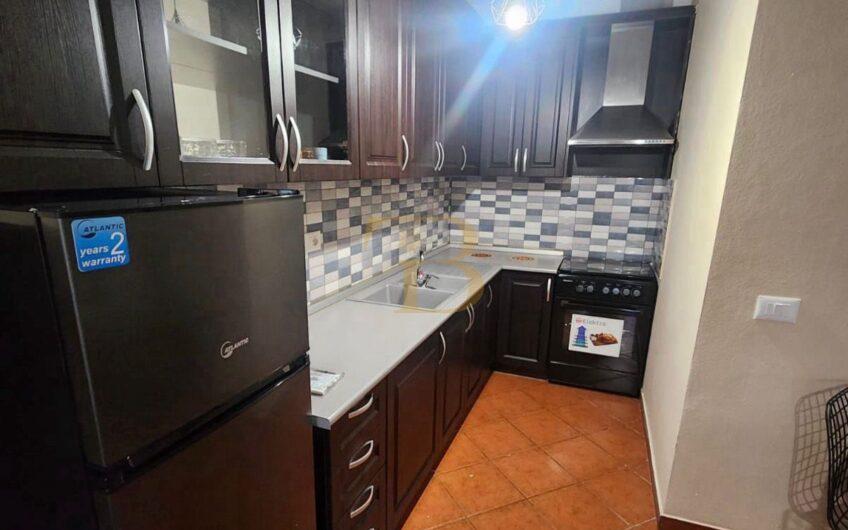 Apartament 1+1/ post parkimi me qera, Pallati me Shigjeta