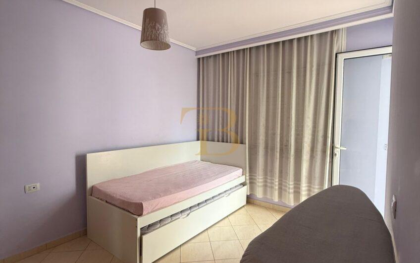 Apartament 2+1 me qera, Sarandë