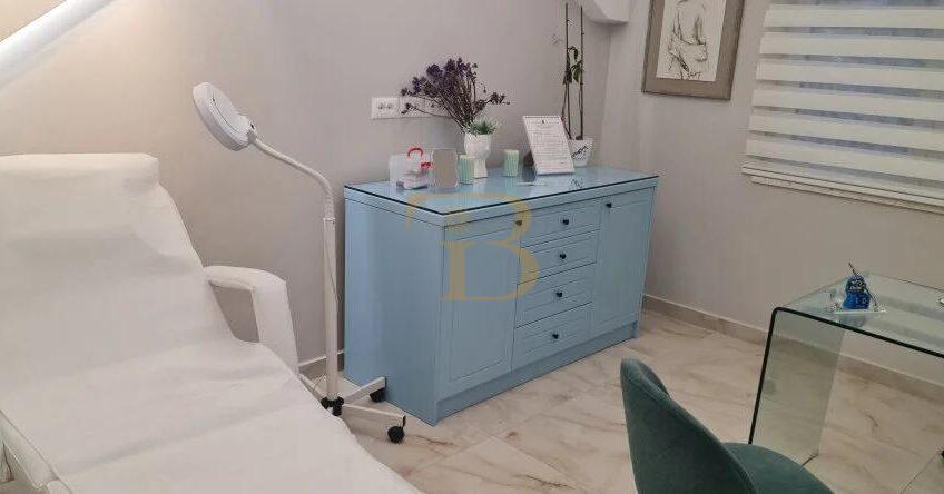 Biznes, Klinikë Dermo-Estetikë me qera, Qendër